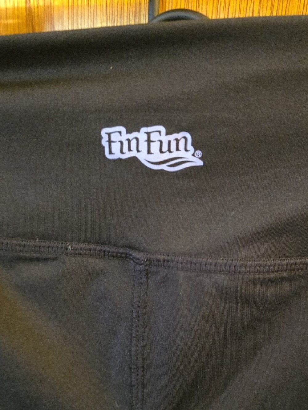 Fin Fun Womens Leggings With Scale Side Panels - Picture 5 of 6